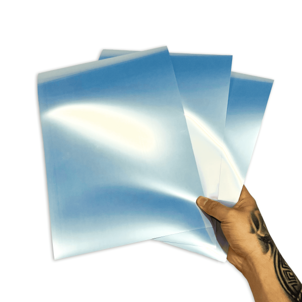 papel olografico mano